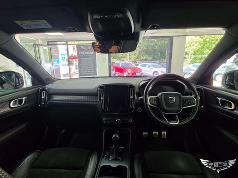 Volvo XC40 1.5 T3 R-Design Euro 6 (s/s) 5dr 76