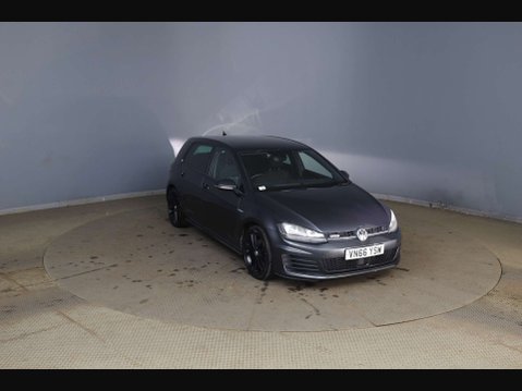 Volkswagen Golf 2.0 Golf GTD 5dr 1