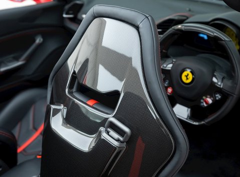 Ferrari 488 Spider 14