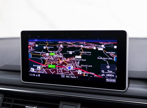 Audi RS4 Avant Carbon Edition 18