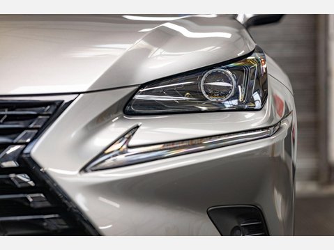 Lexus NX 2.5 300h GPF Premium SUV 5dr Petrol Hybrid E-CVT 4WD Euro 6 (s/s) (197 ps) 71