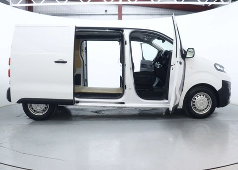 Citroen Dispatch 1.5 BlueHDi 1000 Enterprise Edition M Panel Van 6dr Diesel Manual FWD 2 Eur 47