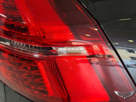 Volvo XC60 2.0 D5 PowerPulse R-Design Auto AWD Euro 6 (s/s) 5dr 90