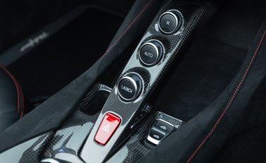 Ferrari Portofino M 16