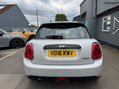 Mini Hatch COOPER 4