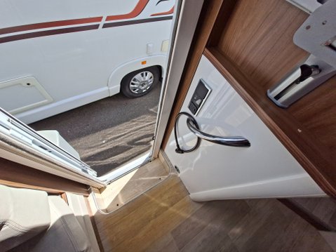 Pilote P700 Sensation 43