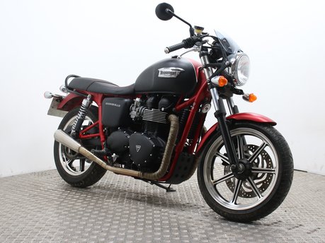 Triumph Bonneville 865 SE BONNEVILLE 865 SE
