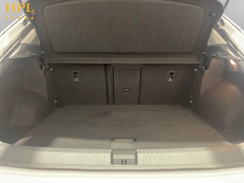 Volkswagen T-Roc 1.0 TSI Life SUV 5dr Petrol Manual Euro 6 (s/s) (110 ps) 20