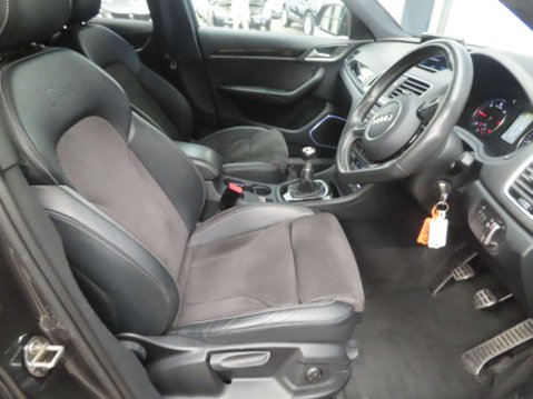 Audi Q3 2.0 Q3 Black Edition TDI Quattro 4WD 5dr 6