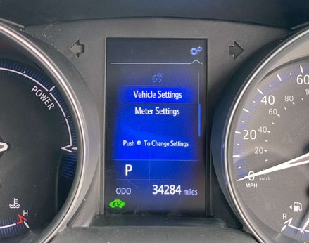 Toyota C-HR 1.8 C-HR Icon HEV CVT 5dr 28