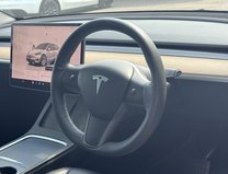 Tesla Model Y (Dual Motor) Long Range SUV 5dr Electric Auto 4WDE (384 bhp) 13