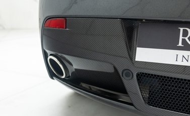 Aston Martin V12 Vantage ROADSTER 51