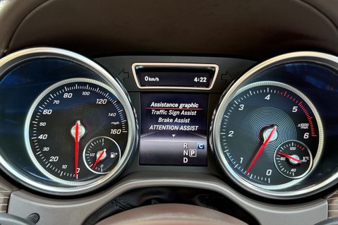 Mercedes-Benz GLS GLS 350 D 4MATIC GRAND EDITION -ACTIVE CURVE -REAR ENTERTAINMENT -2 OWNERS  45