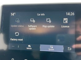 Renault Clio 1.0 Clio Iconic Bose TCe 5dr 39