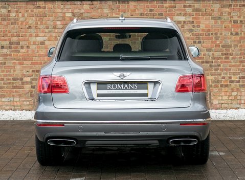 Bentley Bentayga W12 First Edition 5