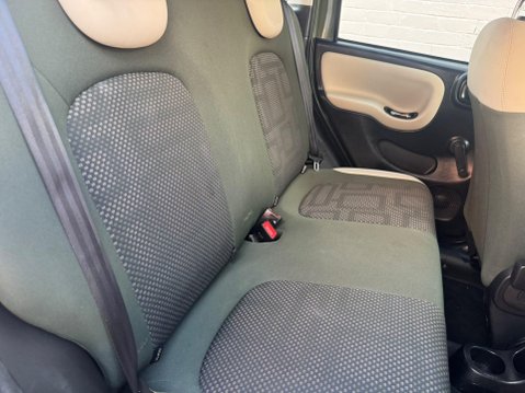Fiat Panda 0.9 TwinAir 4x4 Euro 6 (s/s) 5dr 11