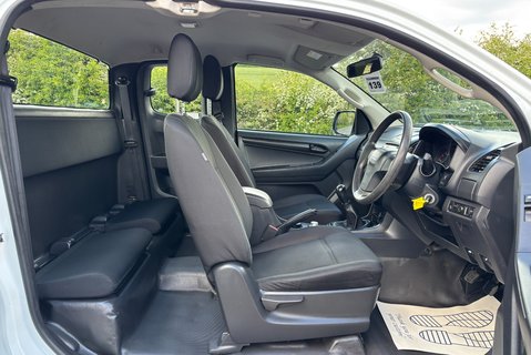 Isuzu D-Max Extended Cab 1.9 4x4 Pickup 10