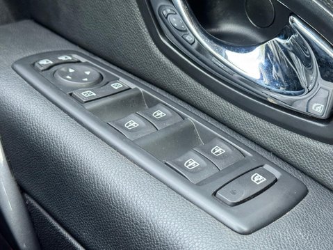 Renault Megane 1.5 dCi GT Line Nav Euro 6 (s/s) 5dr 17