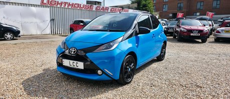 Toyota Aygo VVT-I X-CITE 2 AUTOMATIC..£20:00 R/TAX..1,FORMER KEEPER,8 SERVICES. 1