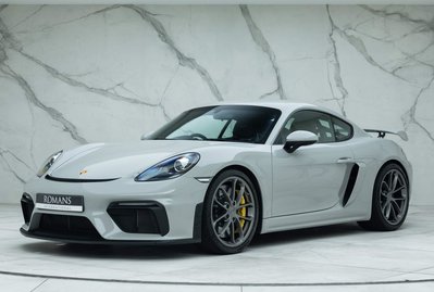 Porsche Cayman GT4 (718)