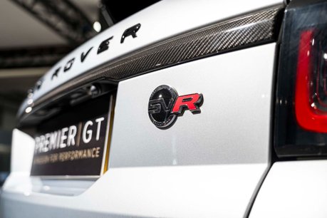 Land Rover Range Rover Sport SVR CARBON EDITION. DEPLOYABLE SIDE STEPS. MATRIX LEDs. CARBON FIBRE ENGINE BAY 50