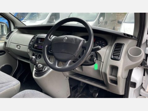 Renault Trafic 2.0 TD dCi LL29 Navigation L3 H1 4dr 24