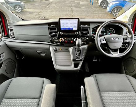 Ford Tourneo Custom 2.0 Tourneo Custom 320 Zetec EcoBlue Auto 4dr 2