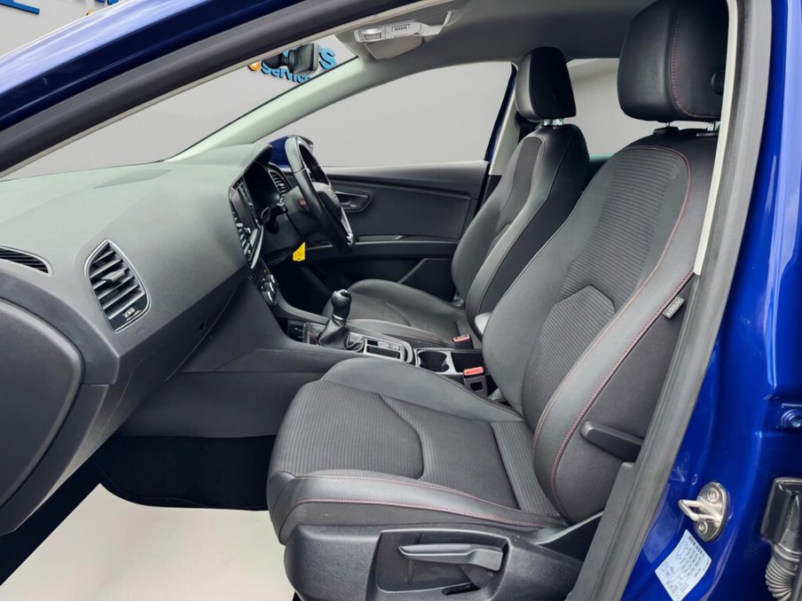 2020 SEAT Leon — image 38