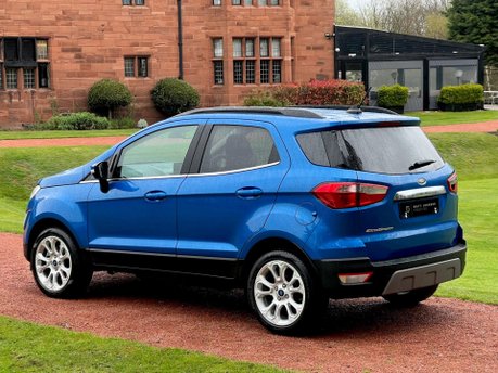 Ford Ecosport TITANIUM 22