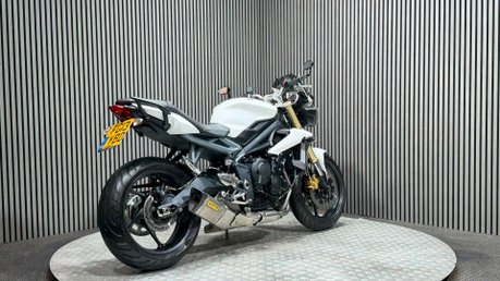 Triumph Street Triple 2013 ONLY 19K, QUICKSHIFTER, ARROW PIPE, NEW MOT 3