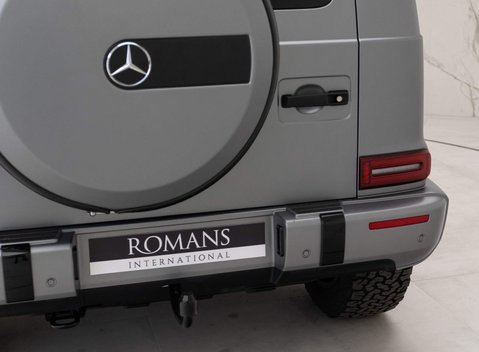Mercedes-Benz G Series G 350 D 4MATIC AMG LINE PREMIUM 25