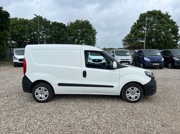 Fiat Doblo SWB L1H1 Low Roof Air Con Sensors EURO 6 NO VAT 5