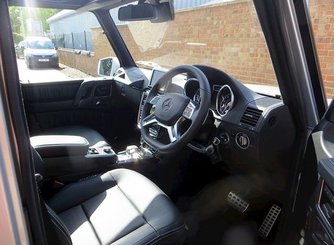 Mercedes-Benz G Series AMG 10