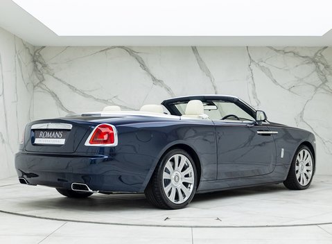 Rolls-Royce Dawn 10