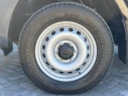 Toyota Hilux Active 4WD D-4D Single Cab Pickup - Gullwing Canopy 31