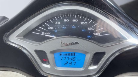 Piaggio Vespa Primavera 2016 17K RUNS WELL EASY LIGHT PROJECT 125CC SCOOTER BIKE 27