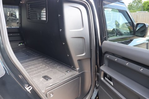 Land Rover Defender 110 D300 HARD TOP X-DYNAMIC HSE MHEV HUGE SPEC STYLED AT SEEKER  24