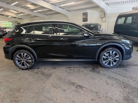 Infiniti QX30 2.2d Premium DCT AWD Euro 6 (s/s) 5dr 7