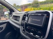 Renault Trafic 1.6 Trafic SL27 Sport Nav dCi 11
