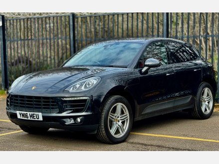 Porsche Macan 2.0T SUV 5dr Petrol PDK 4WD (s/s) (252 ps)