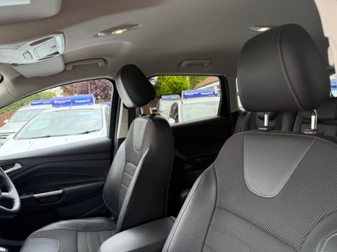 Ford Kuga 2.0 TDCi Titanium AWD Euro 6 (s/s) 5dr 33
