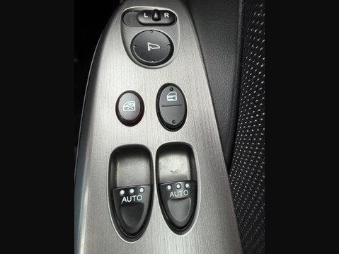 Honda Civic 1.4 i-VTEC Type S 3dr 23