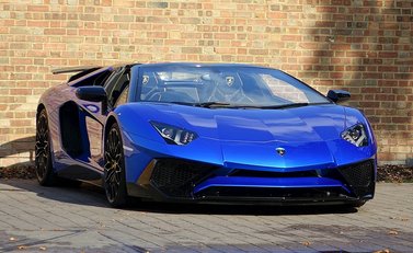 Lamborghini Aventador SV Roadster 27