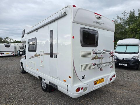 Swift Suntor 590RS Motorhome 10