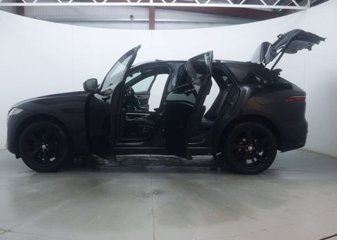 Jaguar F-Pace 2.0 F-Pace R-Dynamic S PHEV AWD Auto 4WD 5dr 61