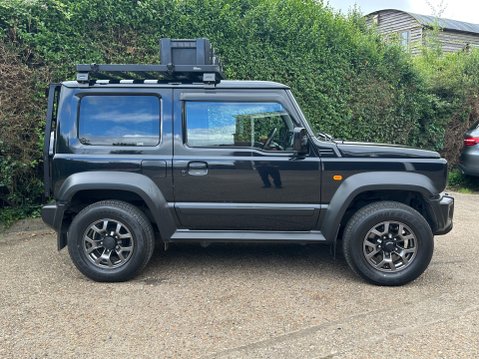 Suzuki Jimny SZ5 2