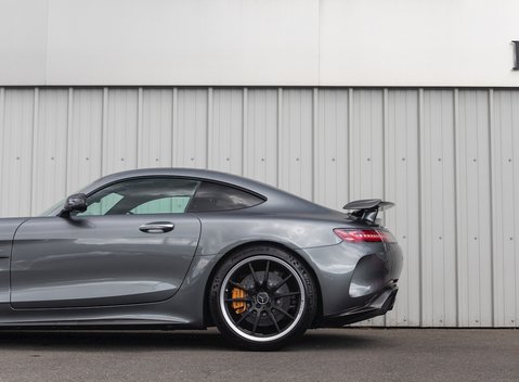 Mercedes-Benz AMG GT R GT R 33