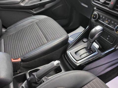 Ford Ecosport TITANIUM 28