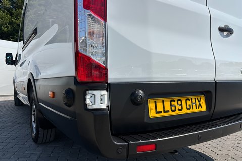 Ford Transit 350 L4 H3 130 ps DCIV with Air Conditioning 23