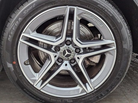 Mercedes-Benz E Class 2.0 E 300 AMG Line de Auto 4dr 22